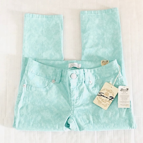 Seven7 | Cropped Pants Size 6 x 22 Mint Abstract - Picture 3 of 8